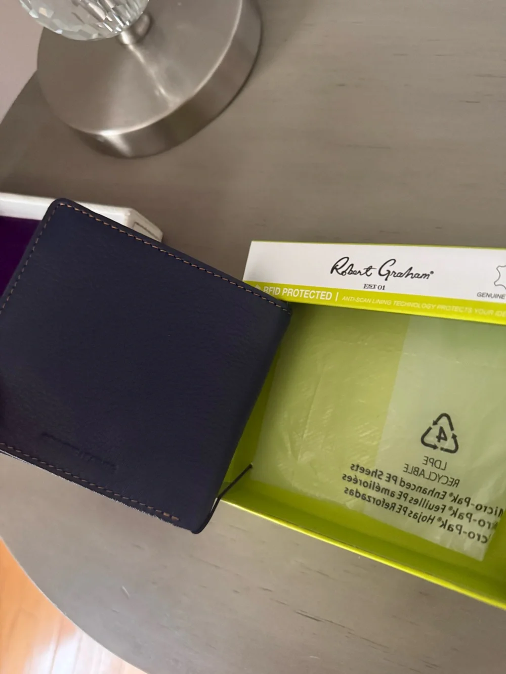 Robert Graham Men’s Wallet NWT
